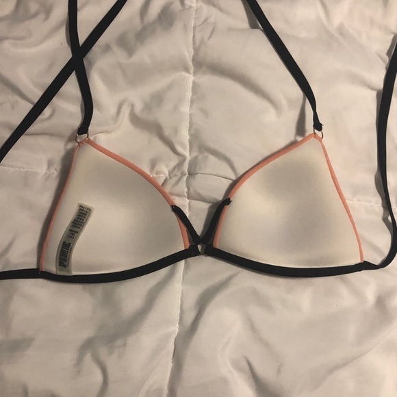 vs pink bikini top - Picture 2 of 6